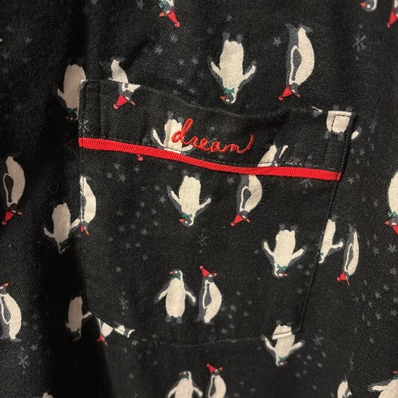 Victoria's Secret Black and White Patterned women,s nightshirt - Picture 4 of 8